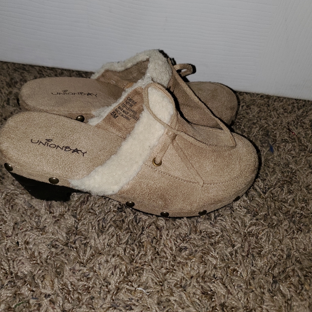 Clog Boots